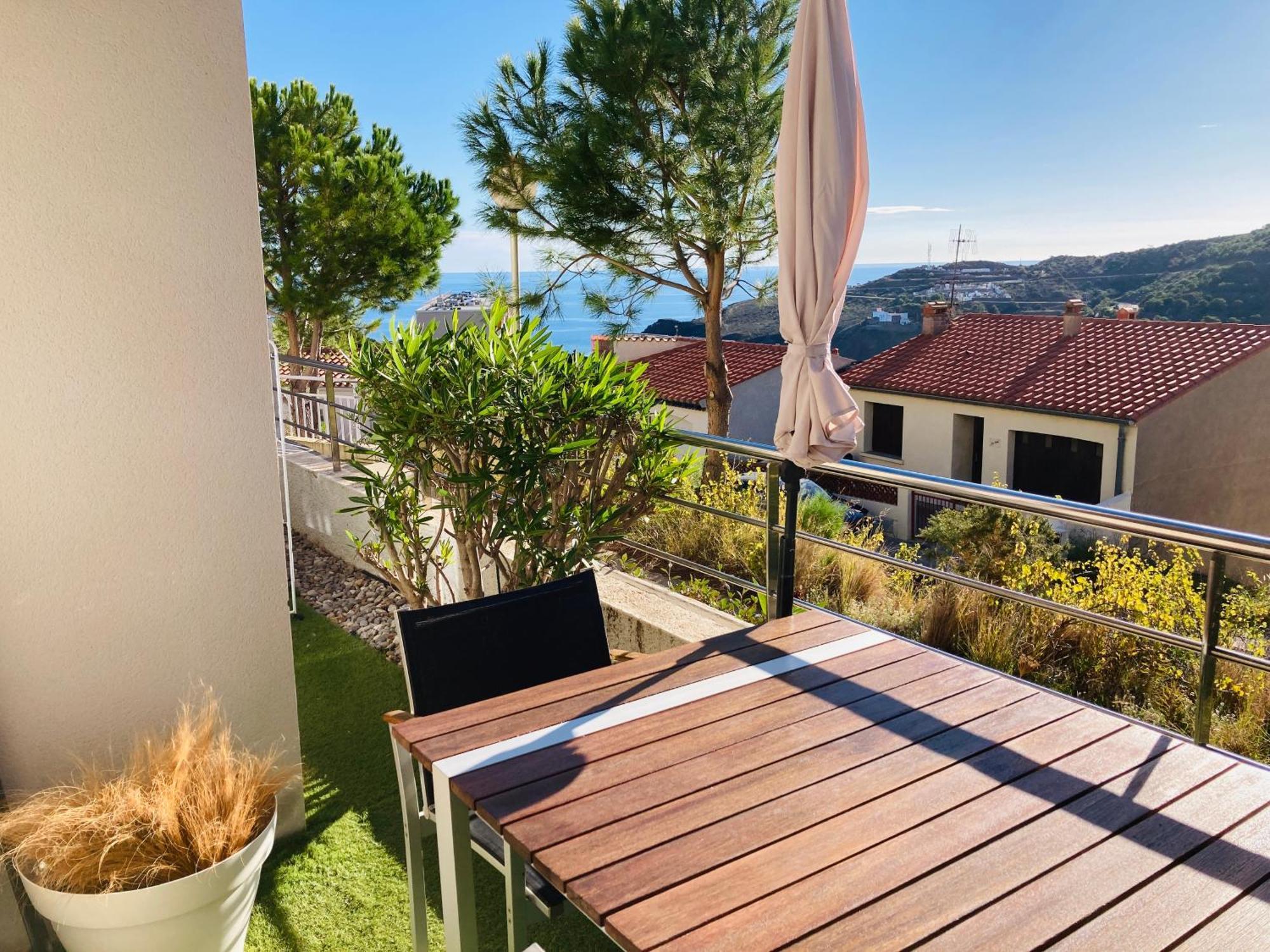 Residence Costa Vermella, Vue Mer Et Montagne Au Calme Cerbère Zewnętrze zdjęcie