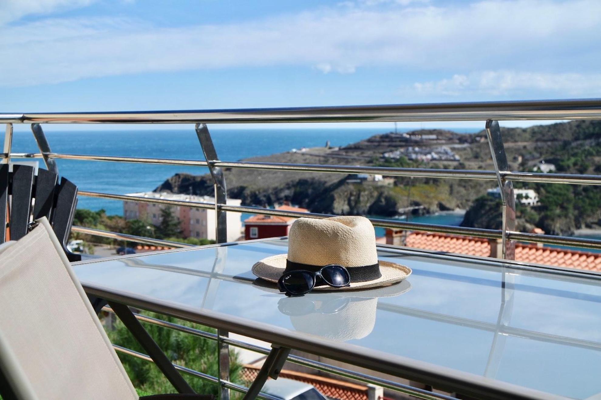 Residence Costa Vermella, Vue Mer Et Montagne Au Calme Cerbère Zewnętrze zdjęcie